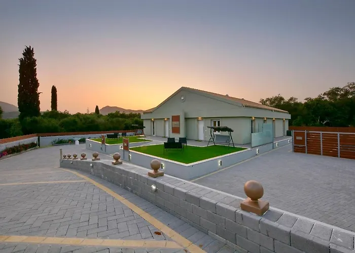 Villa Bratou