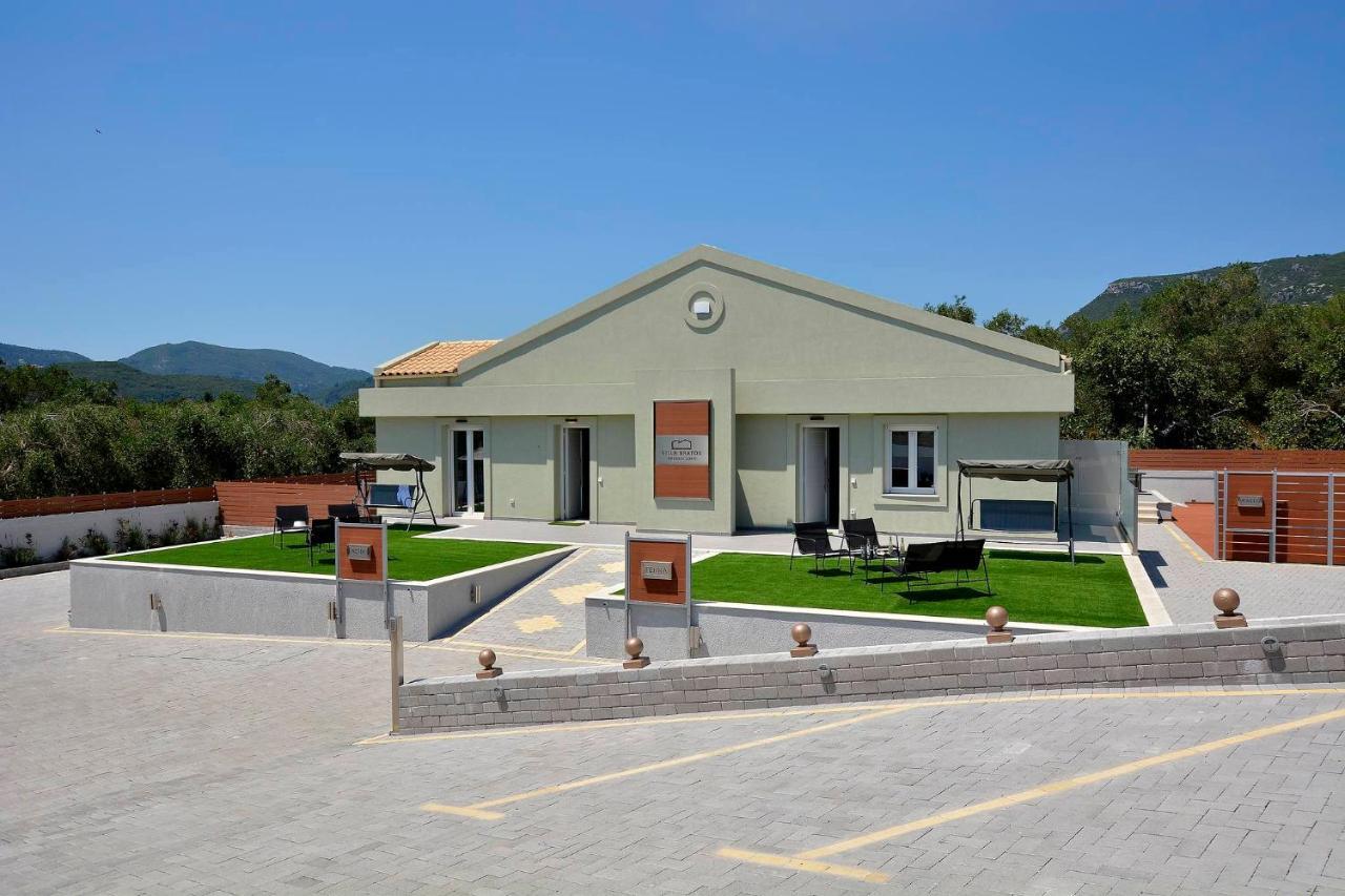 Villa Bratou *